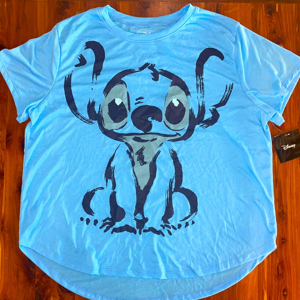 Women’s NWT Disney Stitch t-shirt light blue Size XXL